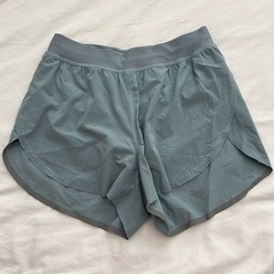 Lululemon Find Your Pace High-Rise Lined Short 3"